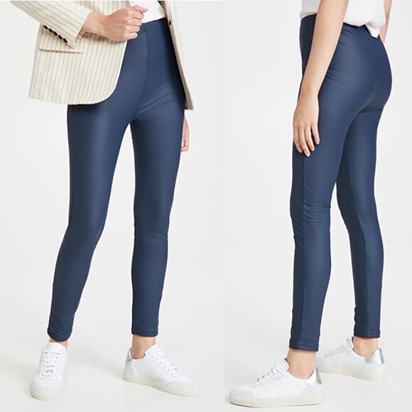 Plush Fleece Lined Liquid Faux Leather Leggings in Navy M - Picture 1 of 6